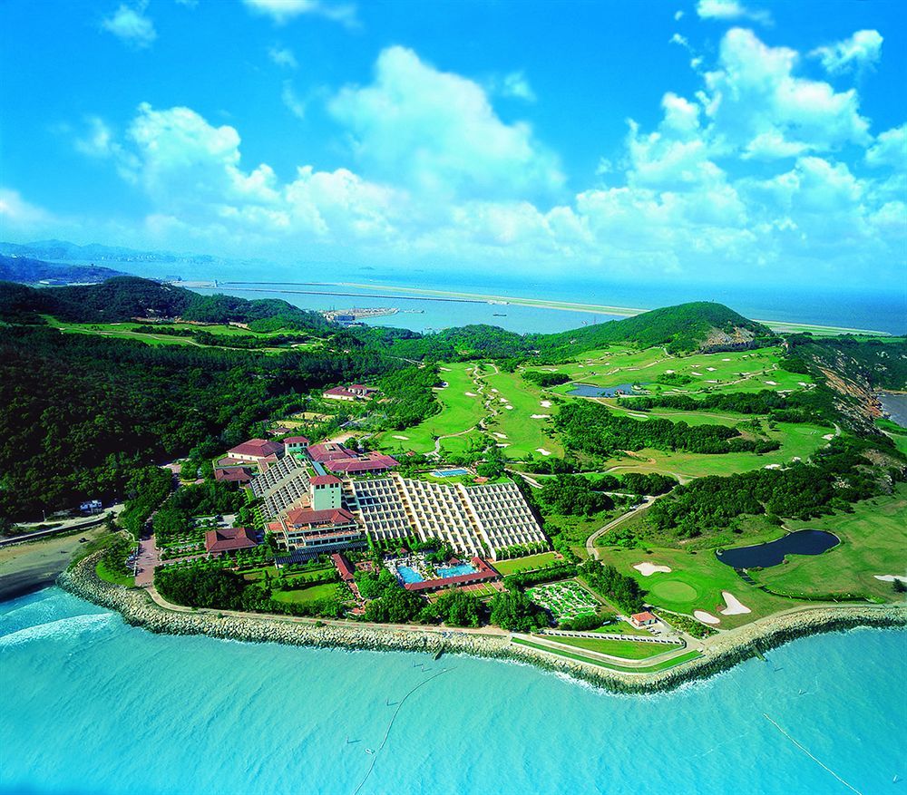 Grand Coloane Resort Macau Exteriör bild Aerial view of the resort