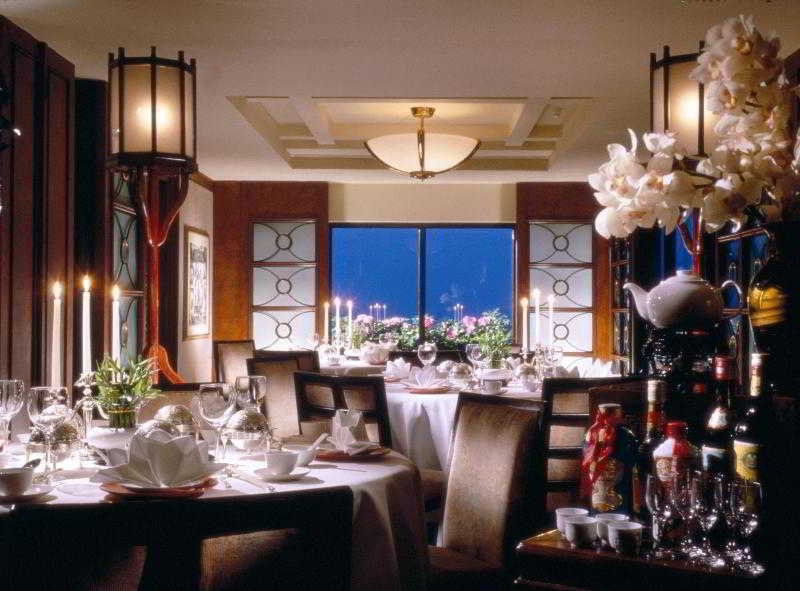 Grand Coloane Resort Macau Exteriör bild The interior of the restaurant